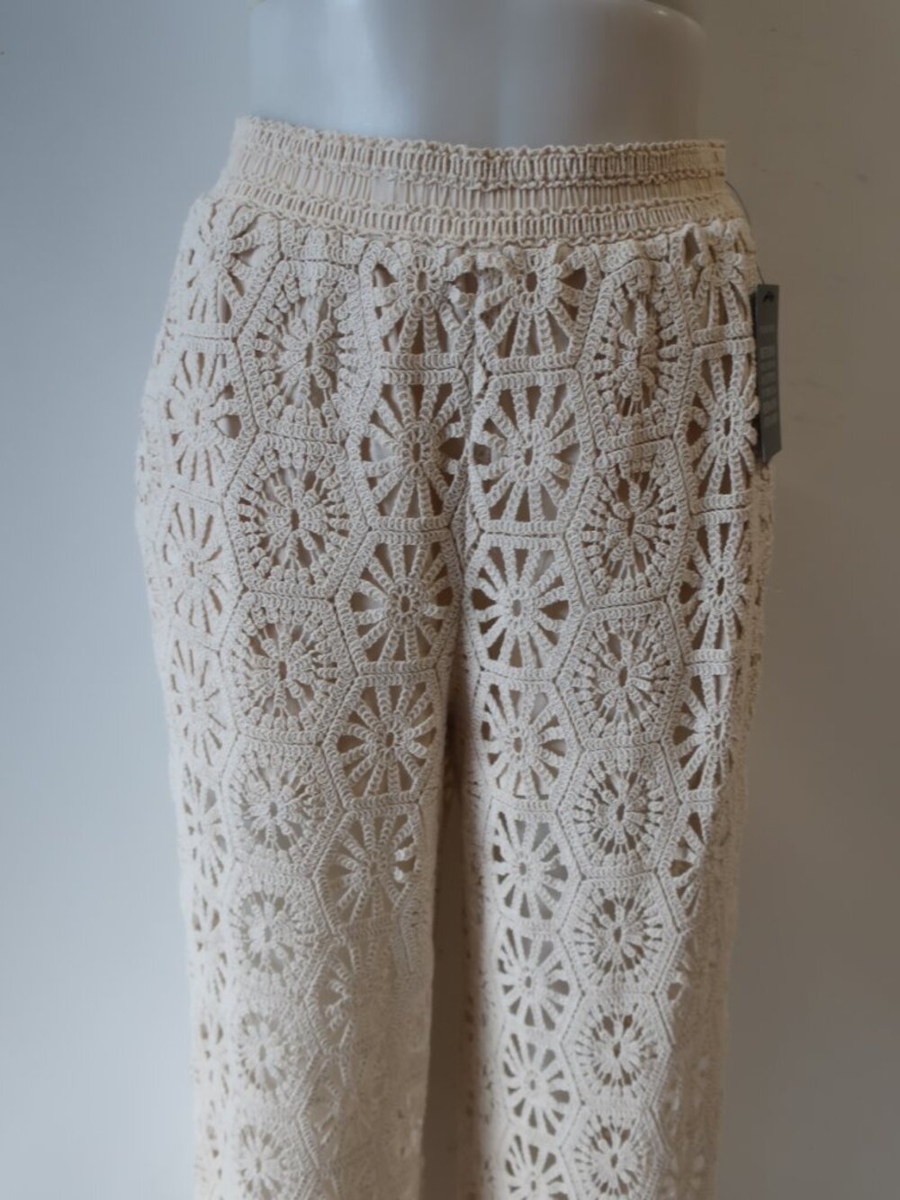 NWT Womens Misa Los Angeles Cream (Item- 211) Crochet  Pull-On Terra Pant S - Picture 6 of 15